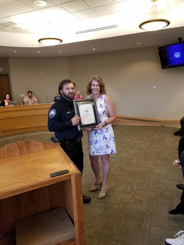 Picture of the 2021 Officer of the Year and Mayor Missey